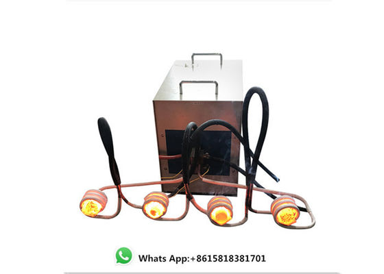 Machine boulon-écrou 7.6L/Min de forge du chauffage par induction 35KW 80KHZ